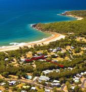 Breakaway – Central Beachside Studio for 4 w Shared Pool, Minutes to Central Agnes Water & 1770
