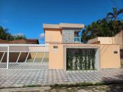 Casa em condomínio com pscina e churrasqueira em Itanhaem Cibratel II