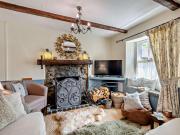 3 Bed in Ulverston oc-sz445