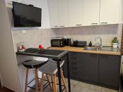 NS Urban Stay-Studio with Balcony and Free Parking