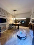 Urbain V face du palais