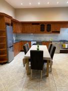 Deri Hangout Base by Downtown