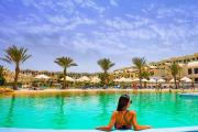 Sahl Hasheesh Finest Chalet - Gravity resort beachfront family 2 bedroom - garden pools view waterpark NON EGYPTIAN ONLY