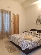 Casa Iris - One Bedroom in a 3BHK Apartment