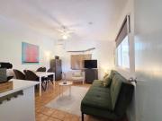 Casita with spacious private garden and jacuzzi