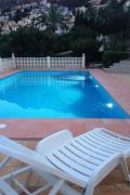 Holiday Home mit privatem Pool und Meerblick by Interhome