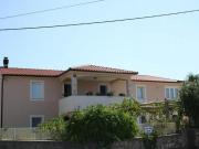 Apartment Große Wohnung in Gabonjin mit Großem Garten by Interhome