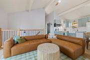 Top Groveland