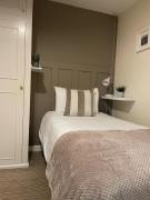 Top Hutton le Hole
