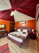 Rum Oasis Luxury Camp