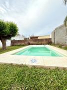 Casa céntrica en Chascomús con pileta