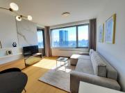 18th floor skyline view apartment with fireplace and free parking