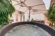 New 3BDR Luxury Seaside Home with Heated Jacuzzi - Best Location in Sliema