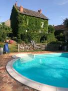 Spacieux logement avec piscine à Orville