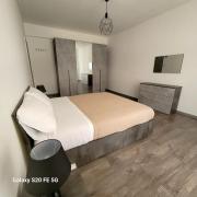 Gentiles House - Metro A a 50m diretta per il centro WiFi UltraFibra & Smart Working