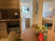 Três Suítes, segunda quadra da praia