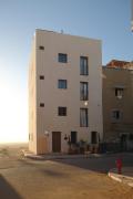 Blue Waves Surf House - Boutique Hotel Anza II