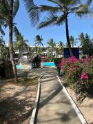 2bed room beach front