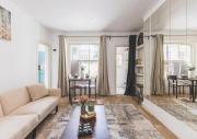 Sleeps 5 Kensington Garden Flat, 4 Mins To Station!