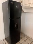 Apartment with gardens near the airport