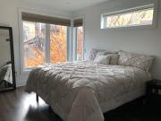 Upscale 3BR I Walk Score 99 I Metro I Free Parking