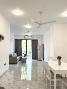 Brand New Modern 3BR Apartment w Rooftop View