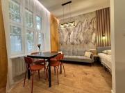 Heart of City Apartments V VI