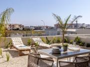 Top Paralimni
