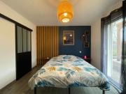 Villa de charme avec piscine privée et clim 8 pers près du lac de Parentis