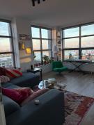 2- bedroom with water view