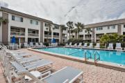 Oceanfront Townhouse with Shared Pools, Ocean View, WiFi, WD, and Central AC