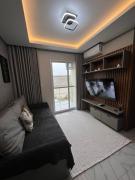 Apartamento Aconchegante com Sacada e Churrasqueira