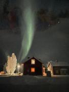 Tvåvåningshus i lantlig miljö