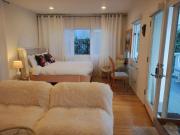 Venice Canals & Beach Guest Suite
