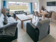 1-bedroom holiday home