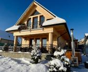 Osada Snozka - domki w górach z balią i kominkiem