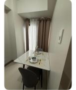 Staycay at SRESIDENCES