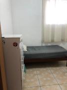Quarto privado em Santa Teresa com quintal amplo