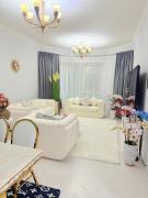 Modern 1 Bedroom Sea View, GYM & Swimming Pool