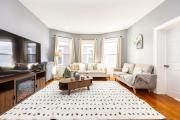Elegant, Spacious 3BD, 1BA in Boston