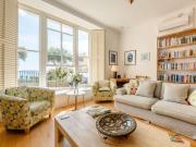 3 Bed in Tenby FB301