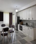 Blue Pearl Apartment