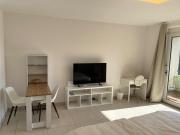 1 Private Parking, King-Size Bed & Non-smoker