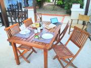 Apartment Wohnung mit Garten- wenige Minuten vom Meer entfernt by Interhome