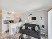 Victorian 5302- Oceans Away