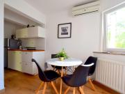 Apartment Julia2 mit eigenem Balkon by Interhome