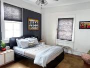 Algiers duplex w full kitchen & streaming TVs