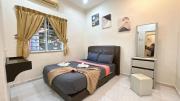 B02 Party House Bungalow 20 PAX