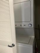 COZY ONE BEDROOM DOWNTOWN La