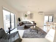 10 mins to kumamoto airport Spacious 4BR House by Restavio